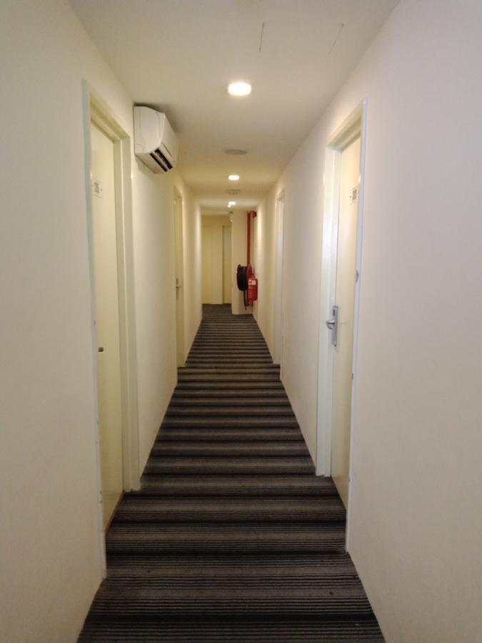 Hotel Zamburger Taman Segar - Previously Home Inn Taman Segar Kuala Lumpur Bagian luar foto